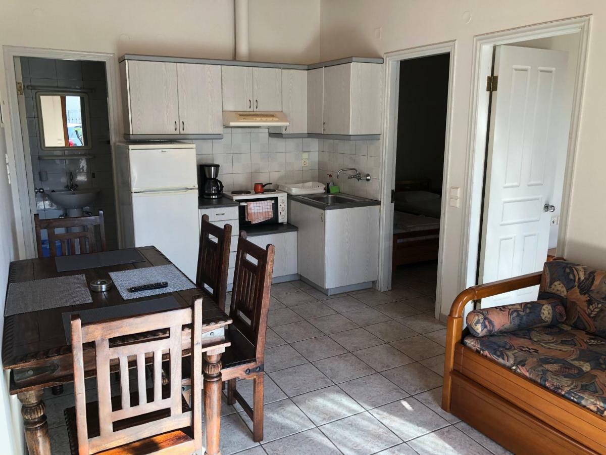 Mythos Suites-Dionysos Apartment Methoni  Ngoại thất bức ảnh